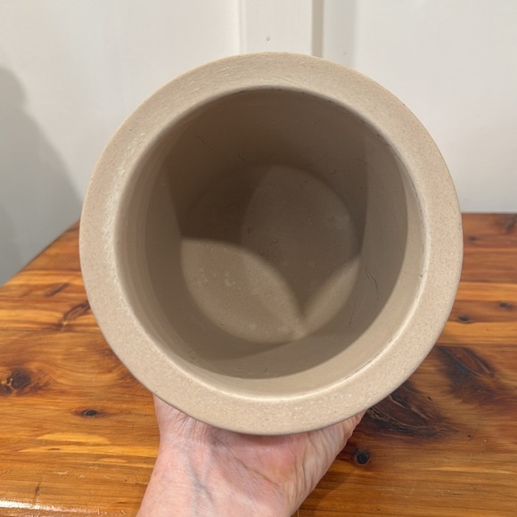 The Pampered Chef Family Heritage Stoneware Green Glazed Crock - Picture 4 of 6